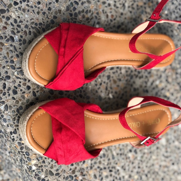 Red espadrille wedges - Picture 7 of 7